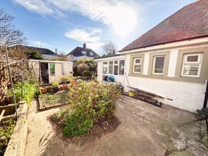 Photo 27- click for photo gallery